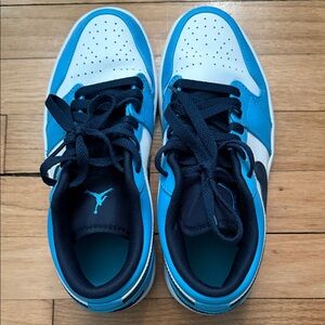 Nike Jordan 1 Low UNC (2021)